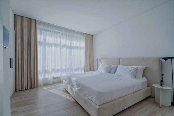 Comment organiser un séjour en Provence avec des ateliers de parfumerie et des visites de champs de lavande?